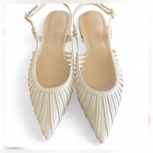 NWOT Nine West Cream Pointed Toe Strappy Flats - Picture 1 of 4